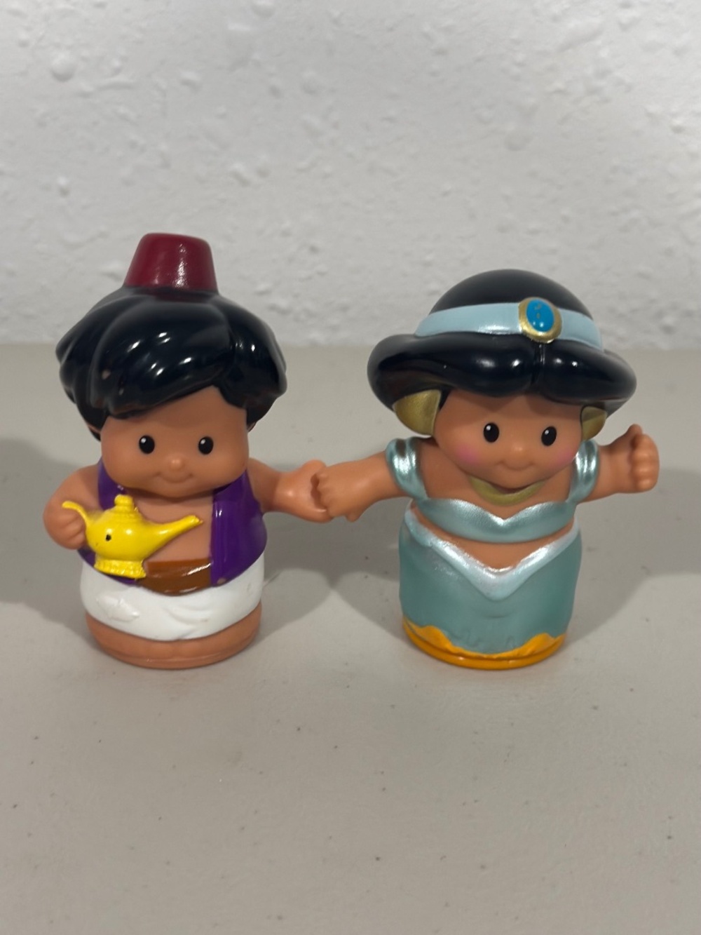 Fisher-Price Mattel Little People Disney Princess Jasmine And Aladdin 2012